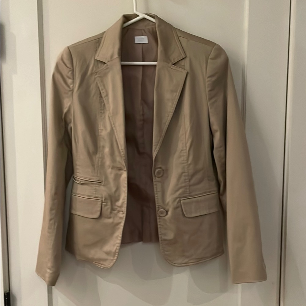 Cream Tailored Blazer Notched Lapels